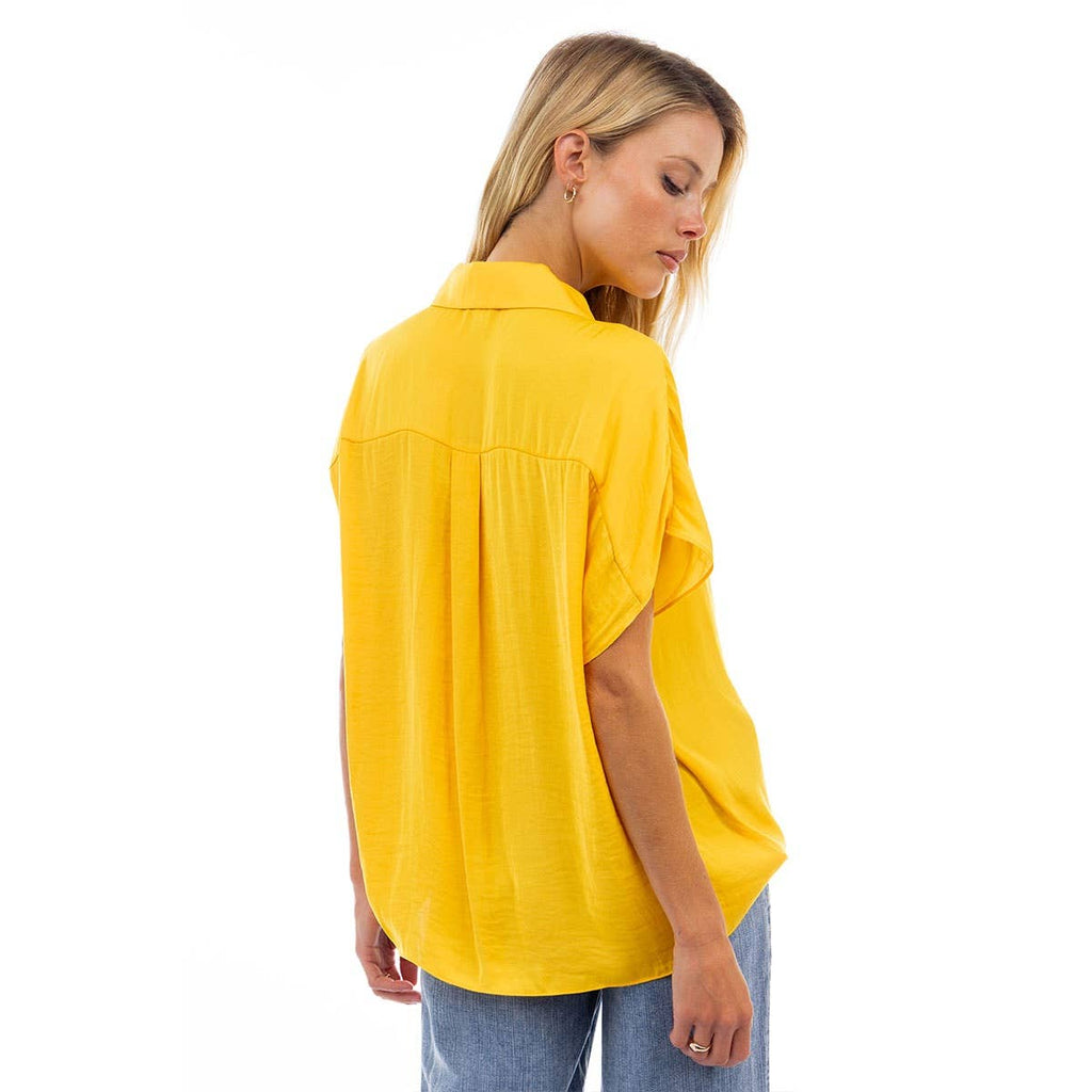 Short Sleeve Convertible Collar Blouse