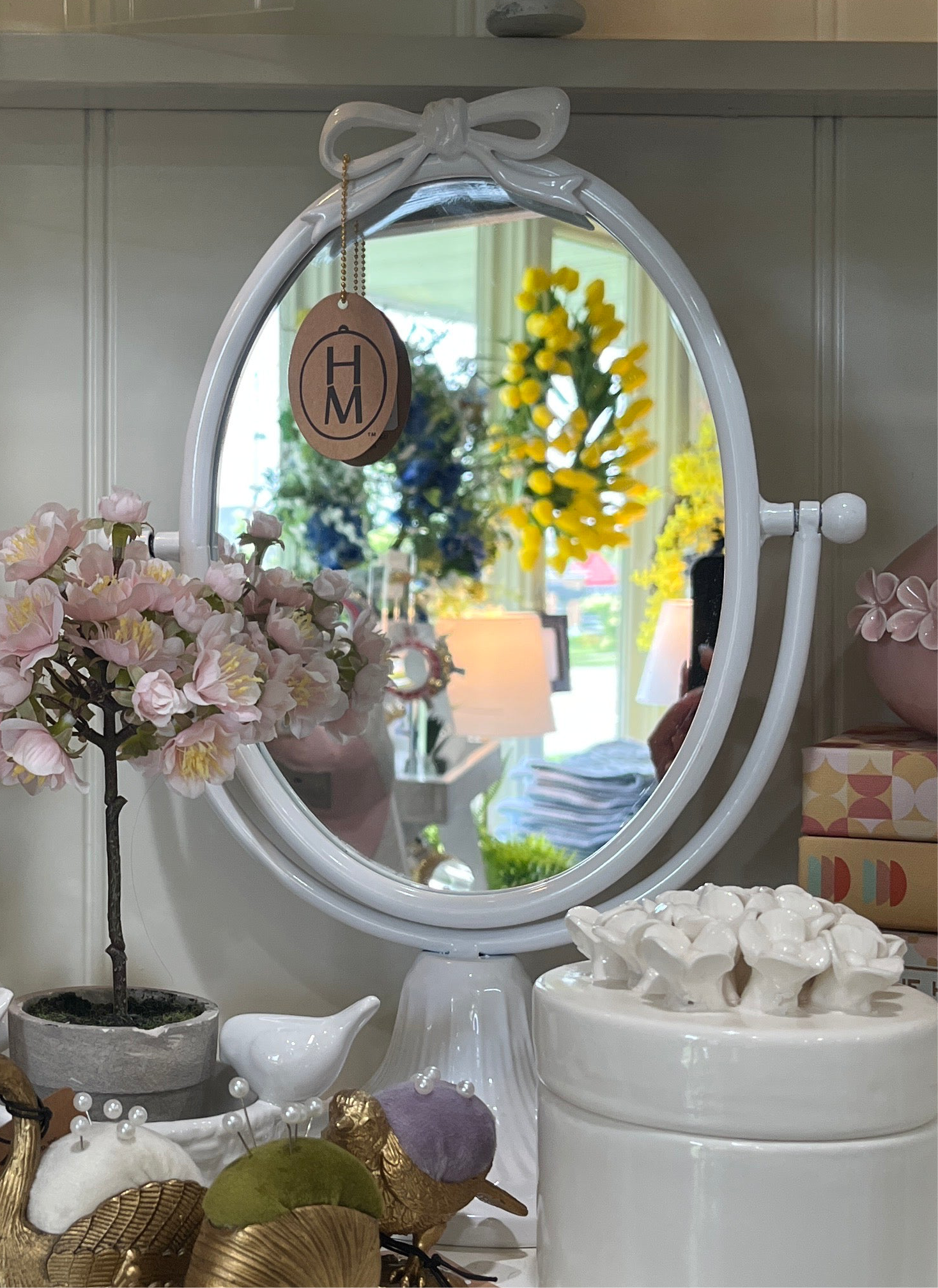 Metal Bow Mirror