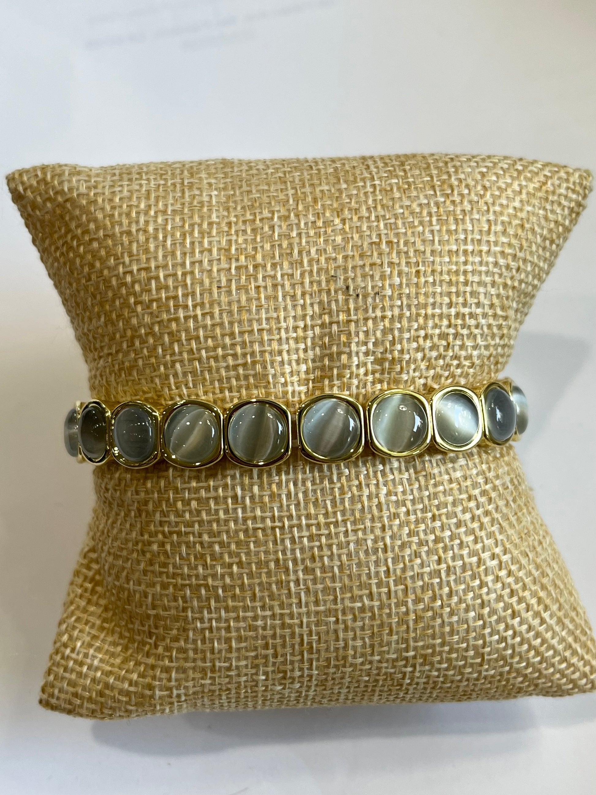Cat Eye Large Stretch Bracelet