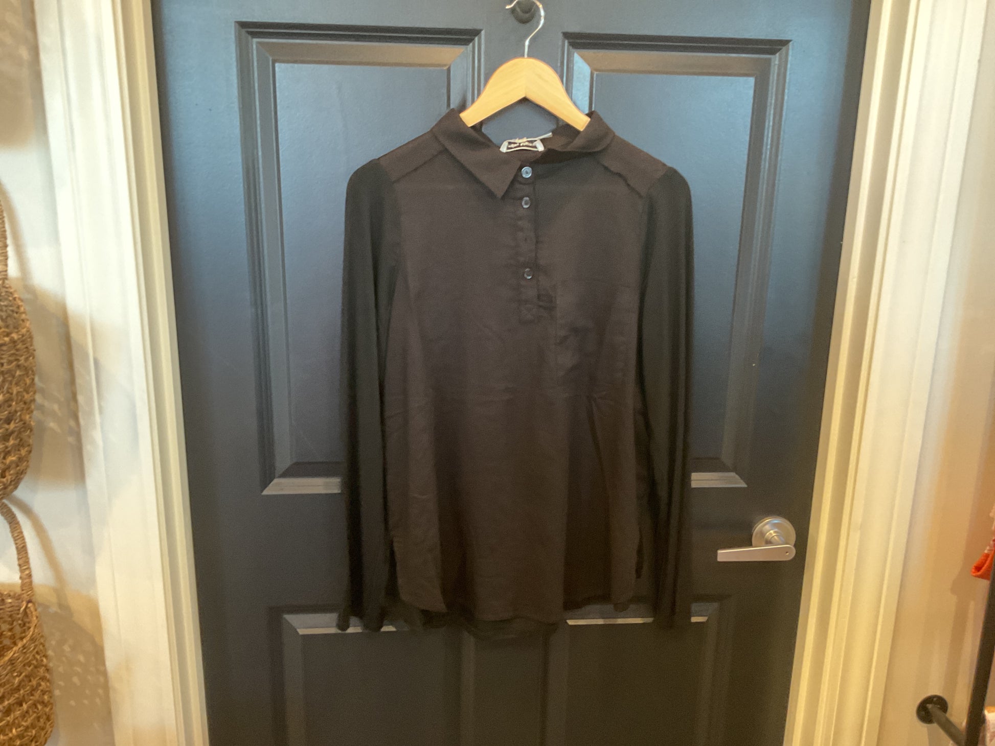 Long Sleeve Contrast Back Top