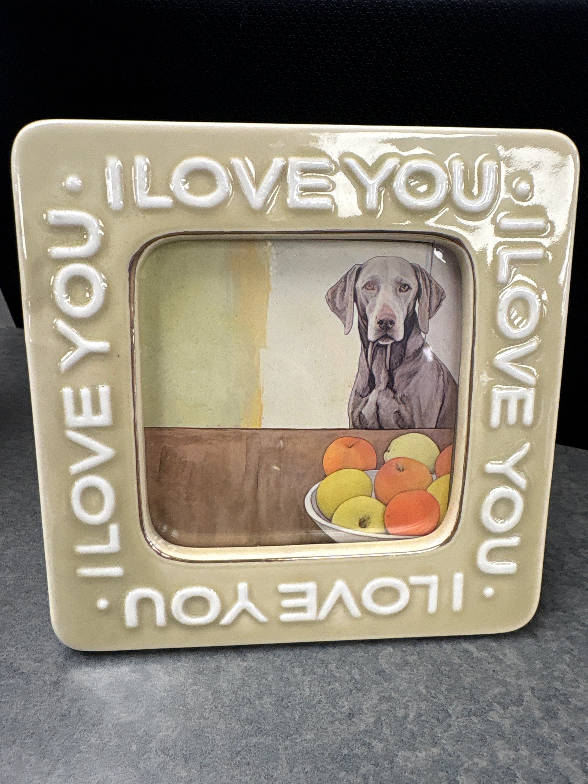 Embossed Photo Frame with Gold Electroplating