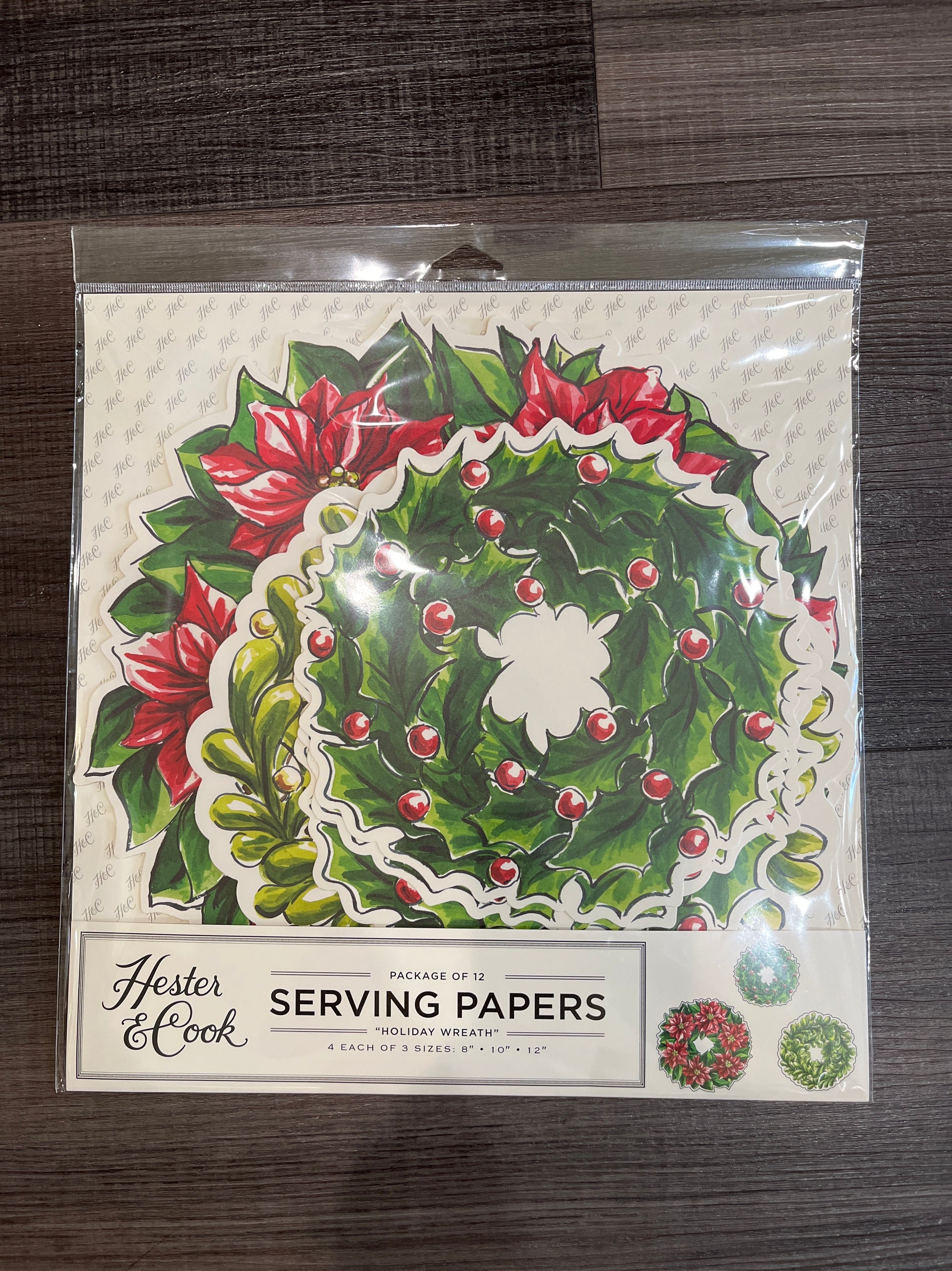 Holiday Wreaths Serving Papers