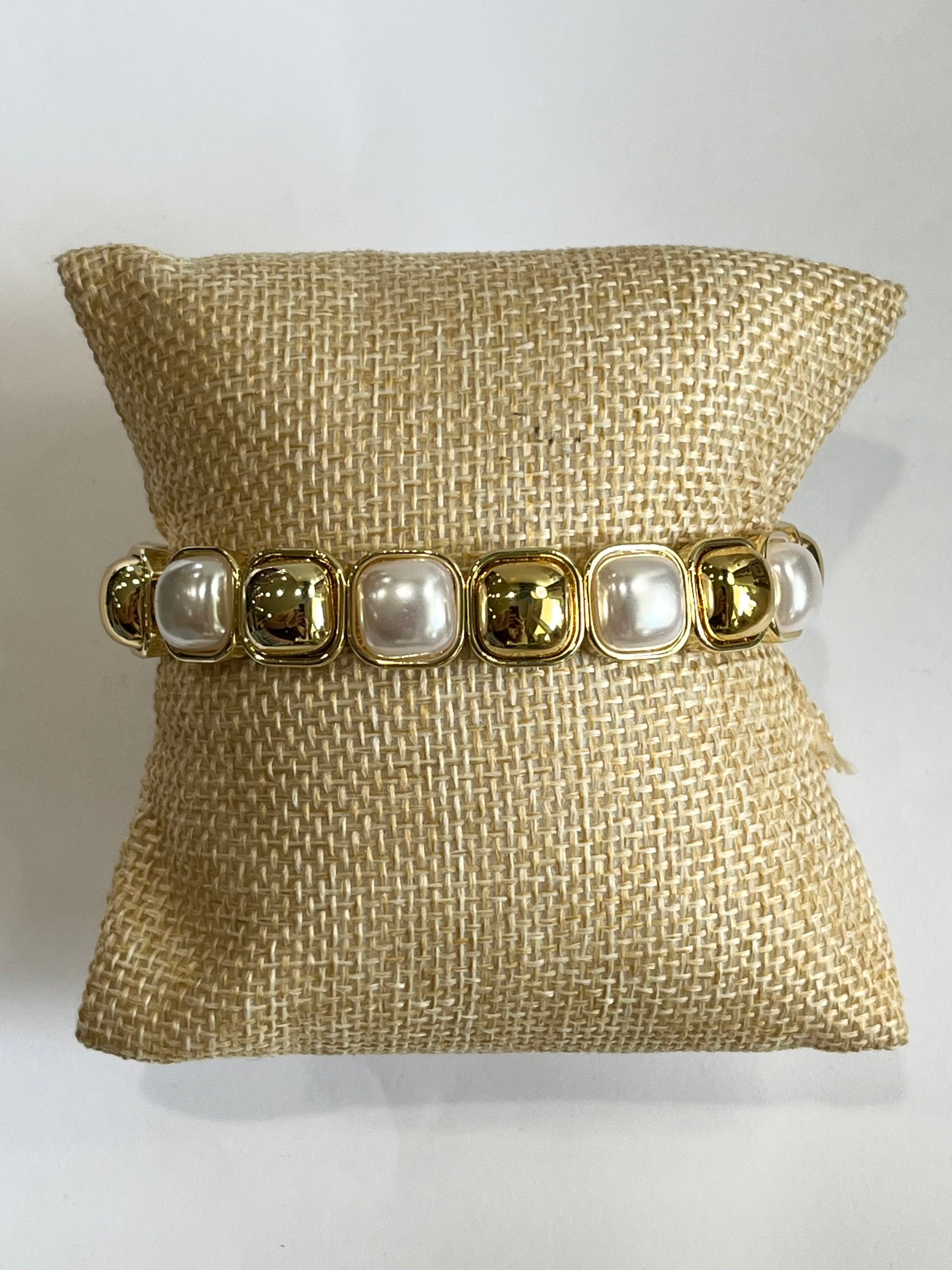 Small Square Tile Pearl Stretch Bracelet