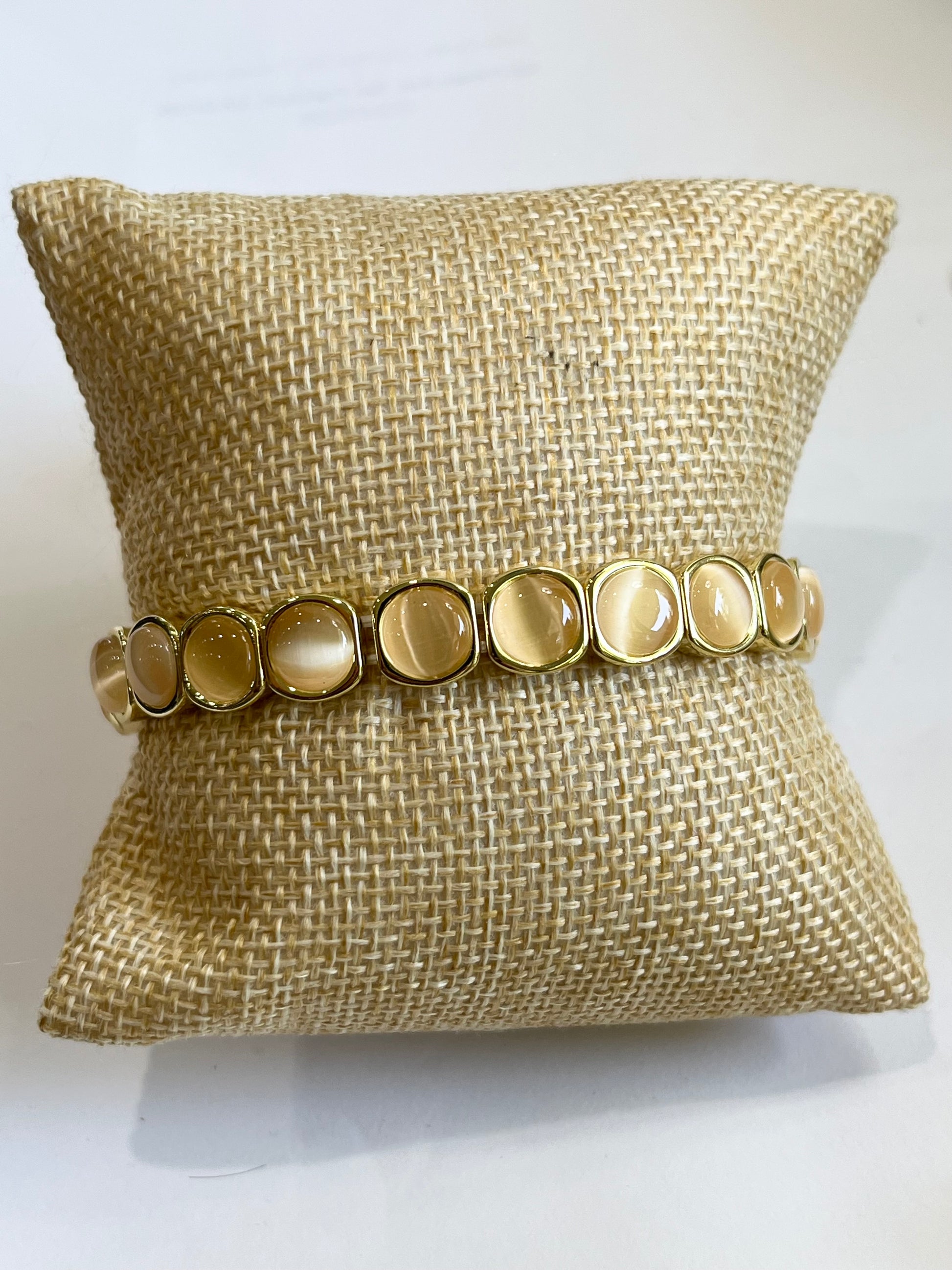 Cat Eye Large Stretch Bracelet