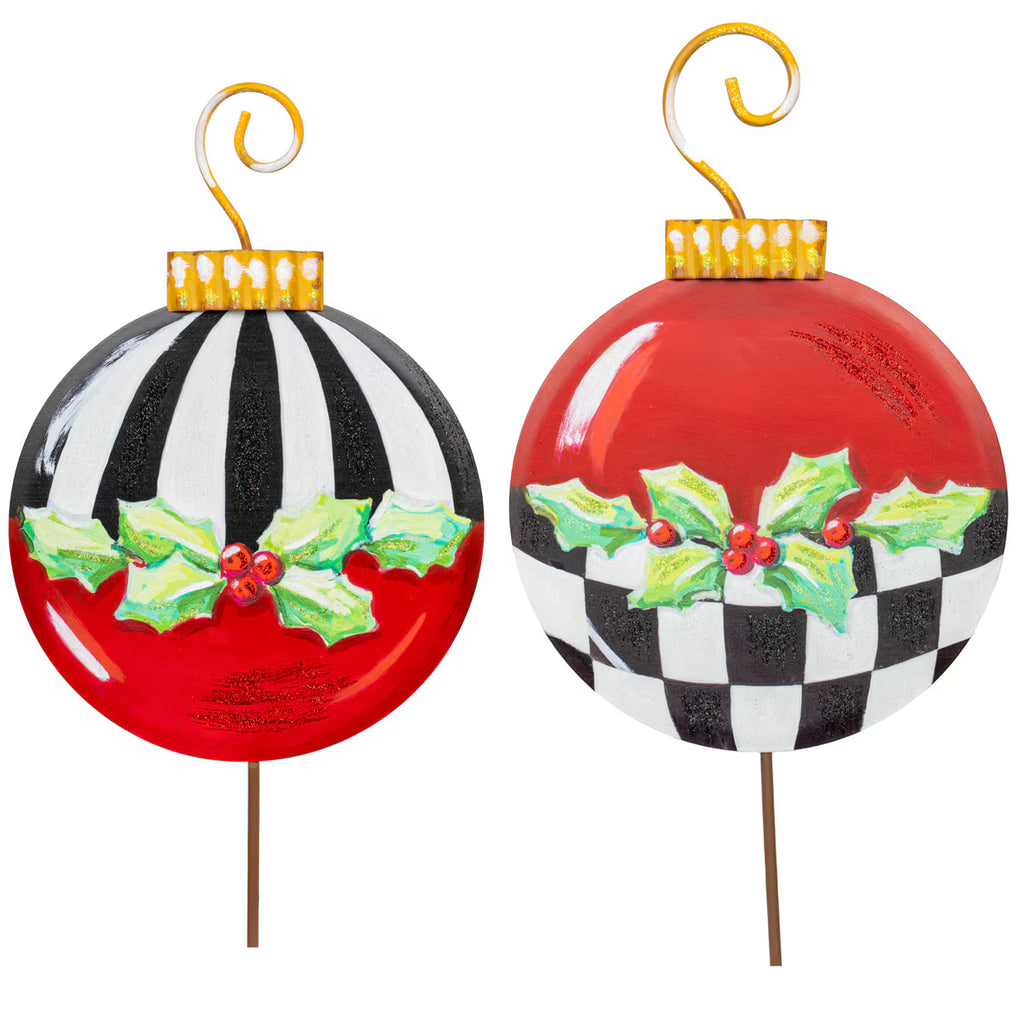 Elegant Ornaments