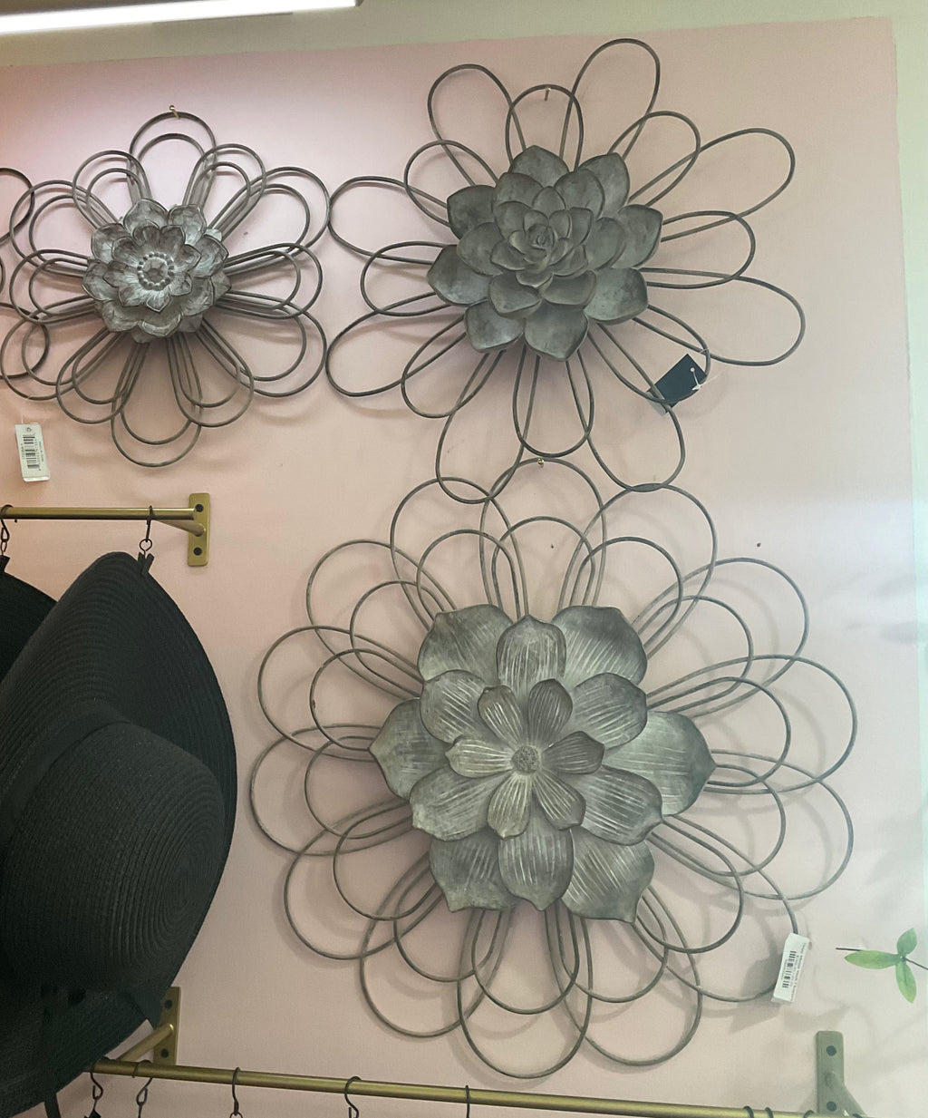 Grey Metal Wall Flowers