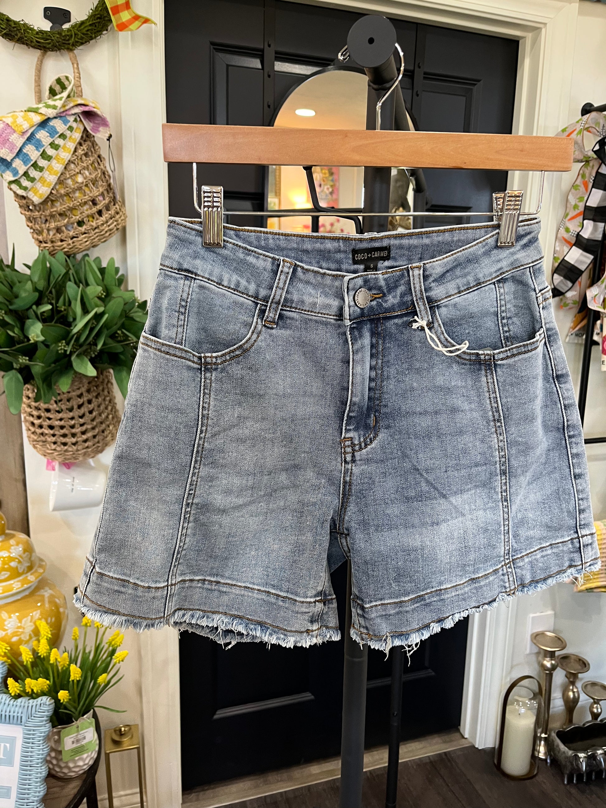 Bambu Soft Shorts with Front Seam