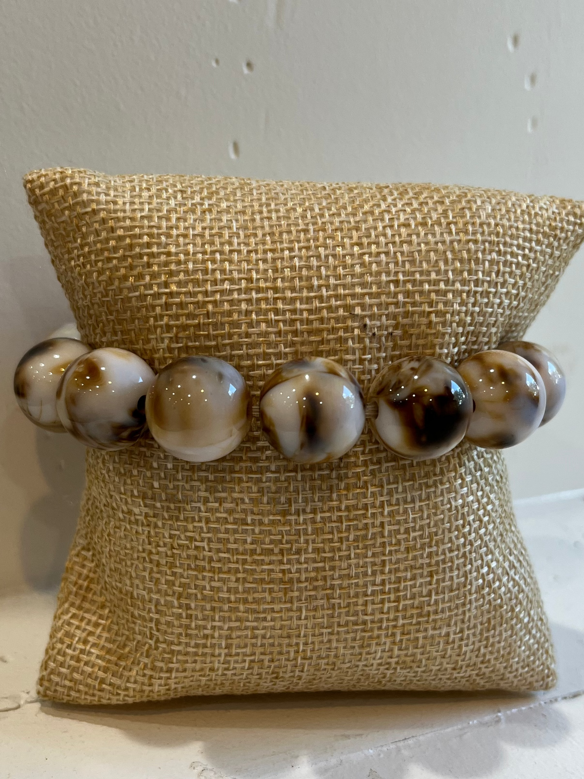 Marbled Resin Bead Stretch Bracelet