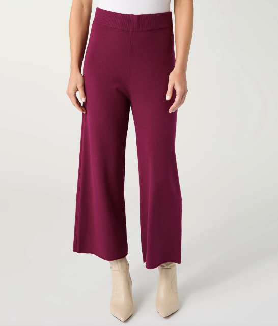 Lightweight Heavenly-Luxe Crop Bottom