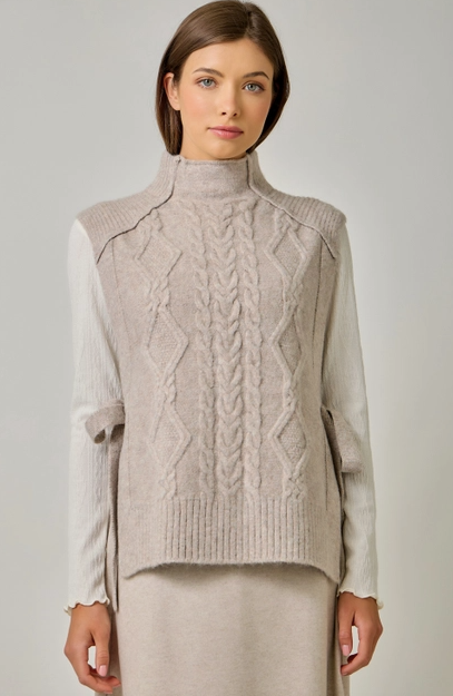 Cable Knit Mohair Side Tie Vest