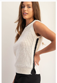 Scalloped Contrast Trim Sleeveless Sweater