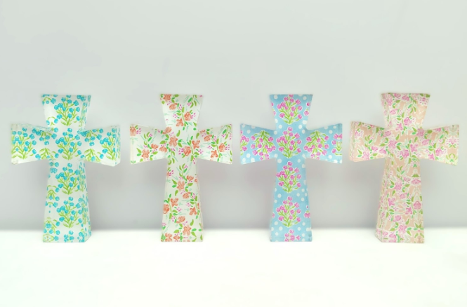 Cutout Acrylic Table Cross Floral
