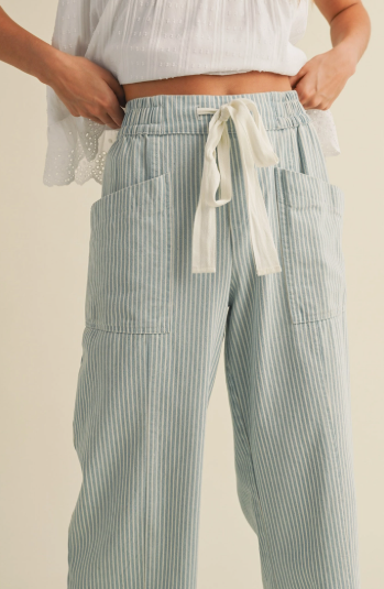 Striped Wide Leg Cropped Pants