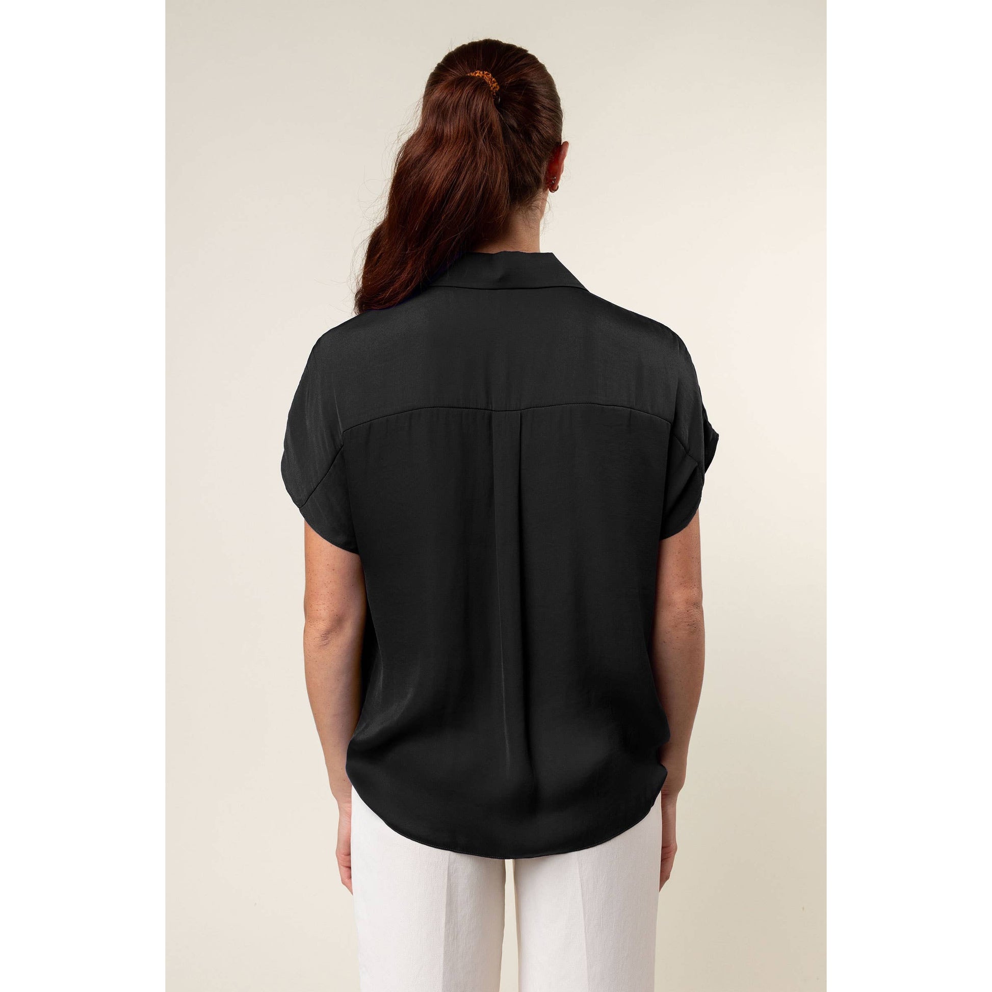 Short Sleeve Convertible Collar Blouse